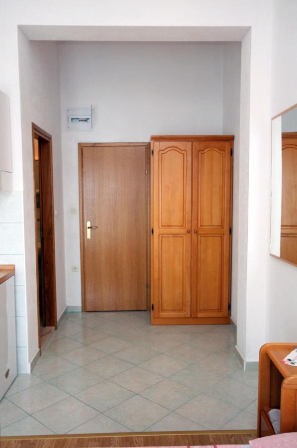 Apartments With A Parking Space Drvenik Gornja Vala, Makarska - 4890 外观 照片